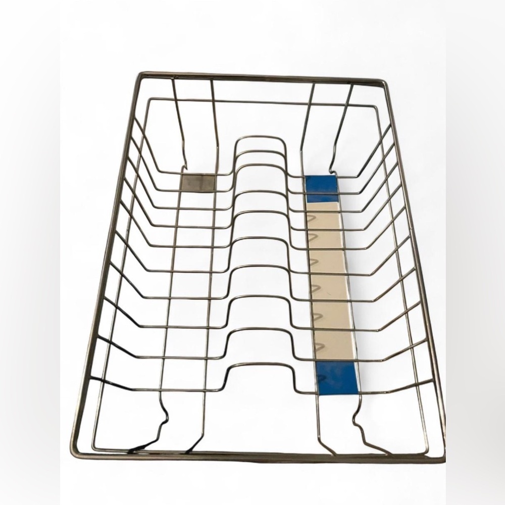 Melissa and Doug kids Metal Dish rack about 12x10in